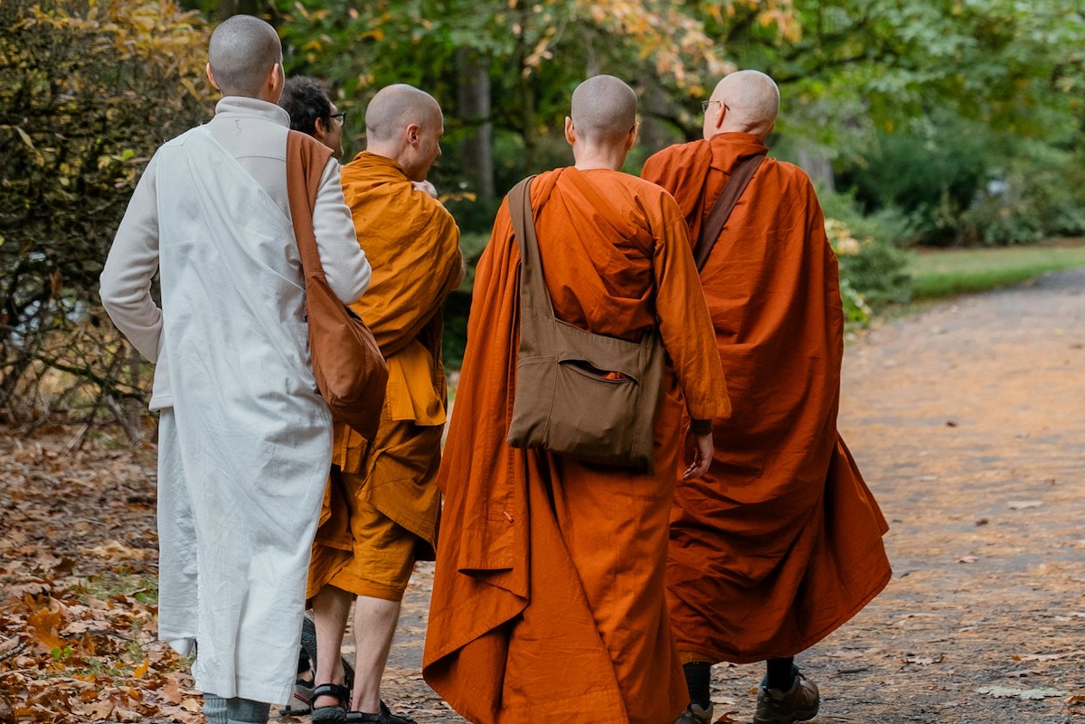 What Are the Two Main Types of Buddhist Meditation?