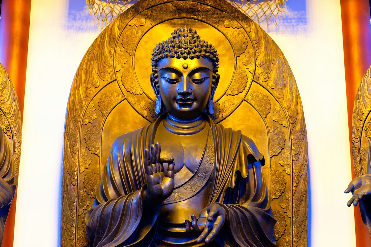What Would Buddha Say? 1,501 Right Speech Teachings for Communicating Mindfully