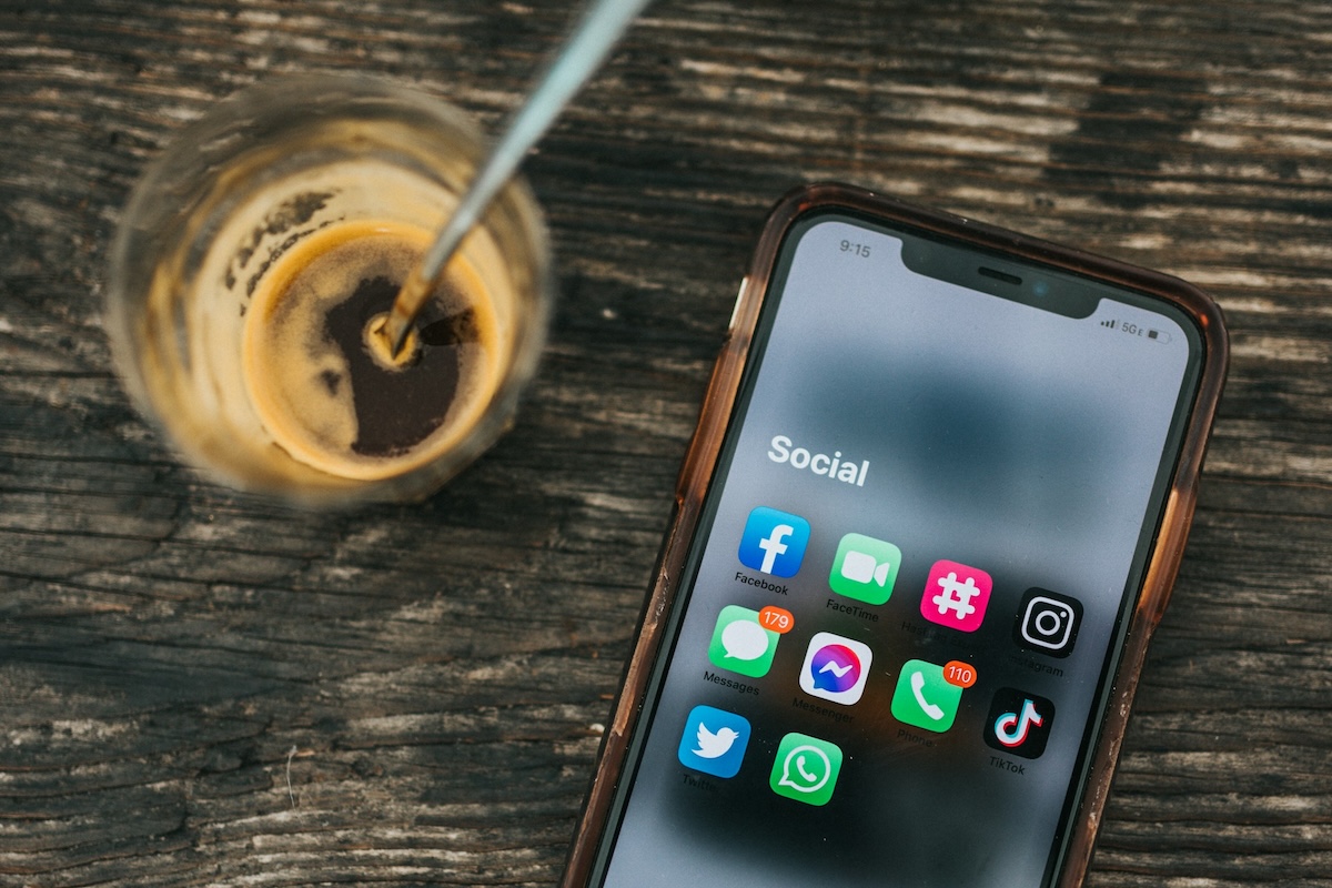 8 Digital Detox Apps for iOS to Break Phone Addiction