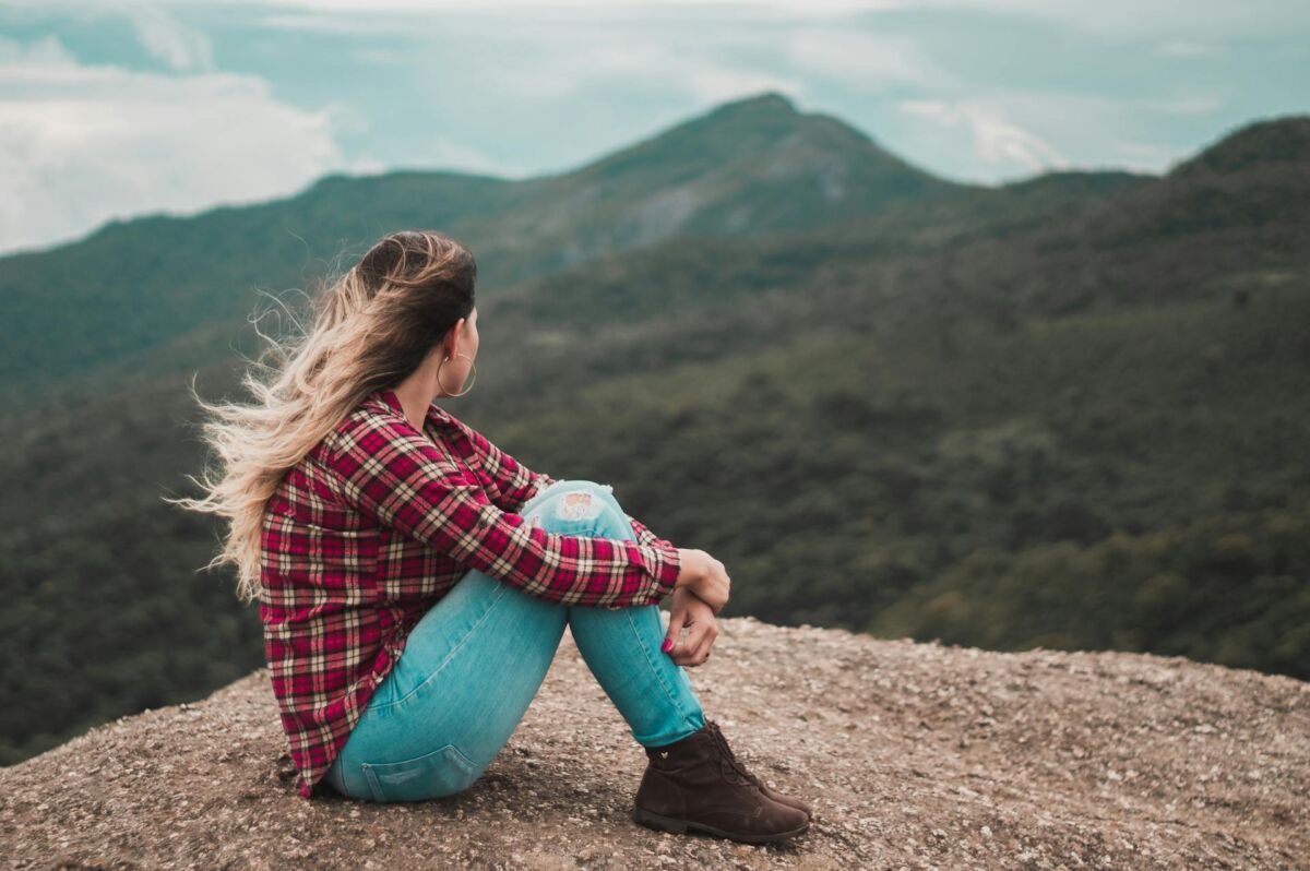 10 Reasons Why Solitude Is Important in Our Life, According to Everyone